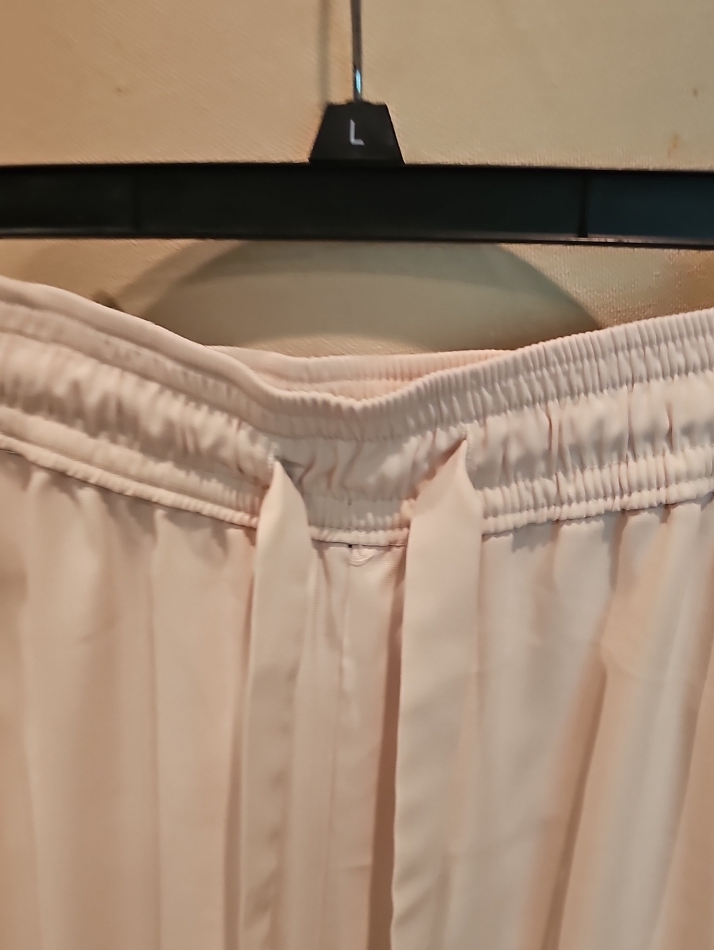 Zara Wide-Leg Drawstring Pants in Cream - Picture 4 of 7